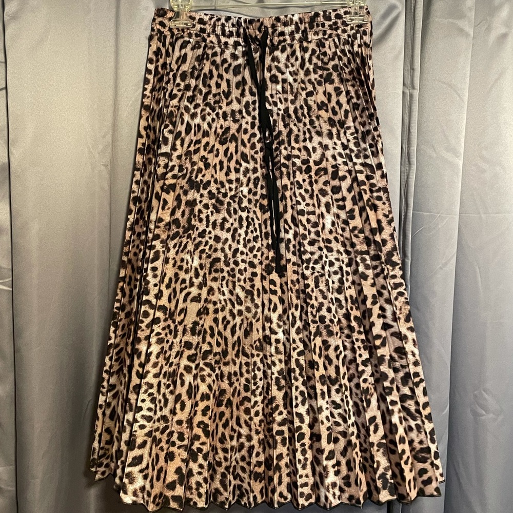 Cheetah print midi skirt